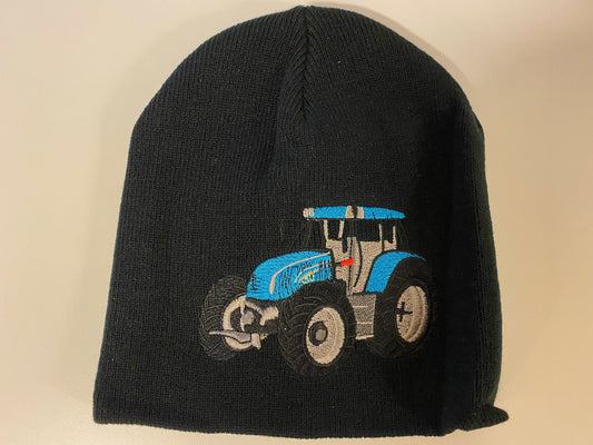 Hue med blå traktor