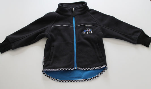 Fleecetrøje sort med blå traktor