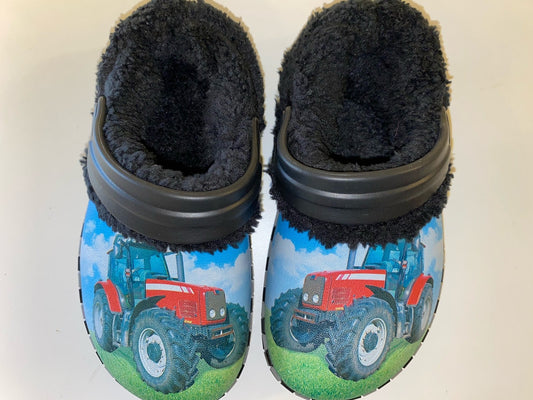 Træsko i plast - Rød traktor med for